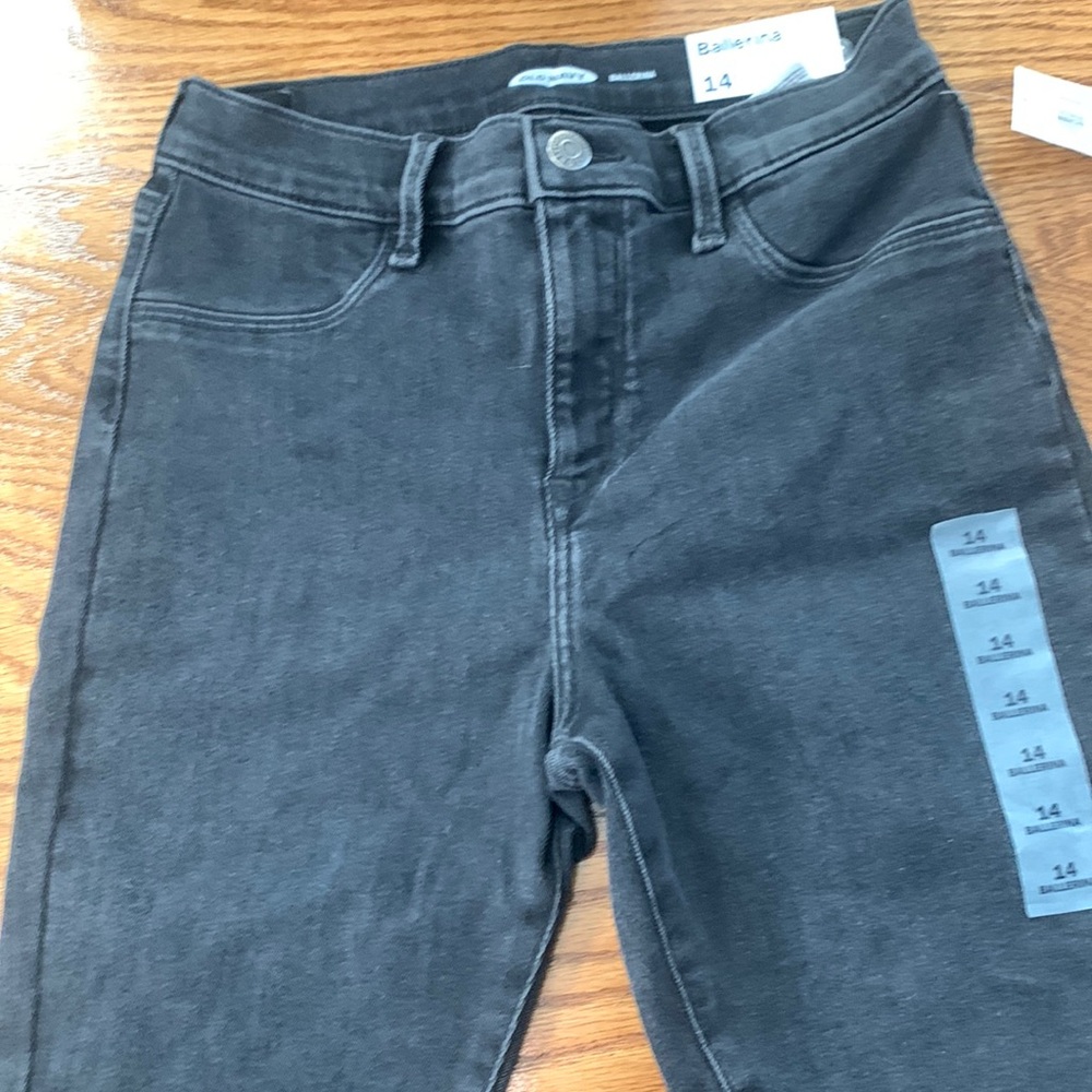 Girls Old Navy shorts size 14 new with tags